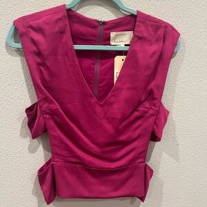 Gorgeous structured cut out crop top